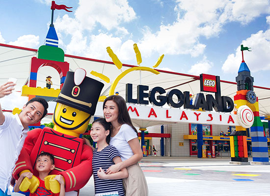 legoland SGMY First-transport-carpool-private-car-Legoland-kl-johor-genting